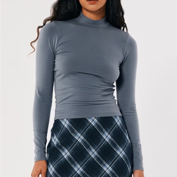 Hollister Tops - LONG-SLEEVE MOCK-NECK TOP